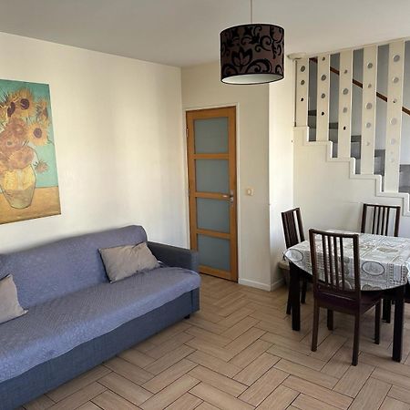 Duplex 10 Mn De Paris Apartment Алфорвил Екстериор снимка