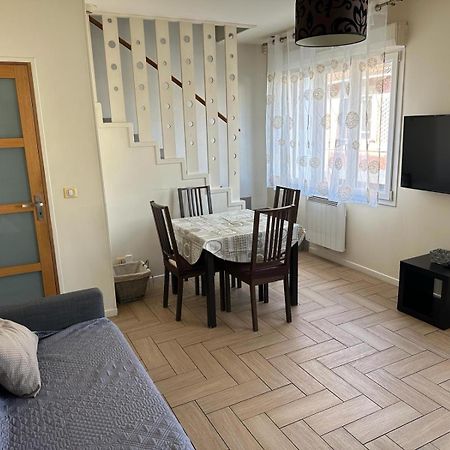 Duplex 10 Mn De Paris Apartment Алфорвил Екстериор снимка
